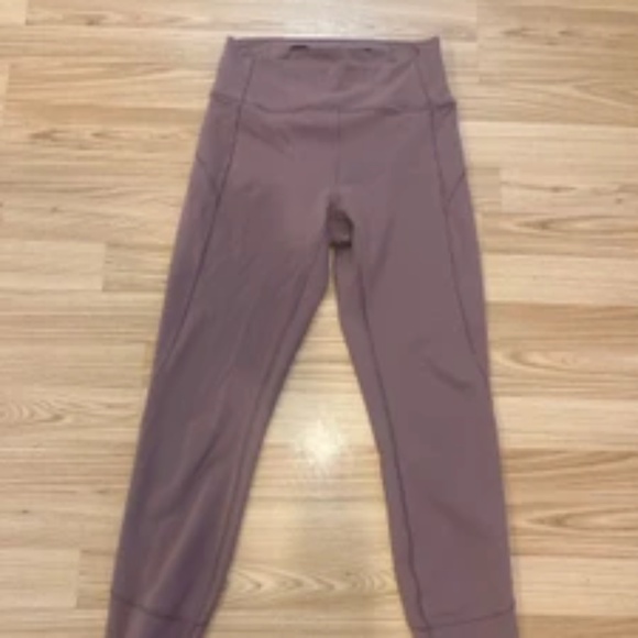 lululemon leggings - Picture 1 of 2
